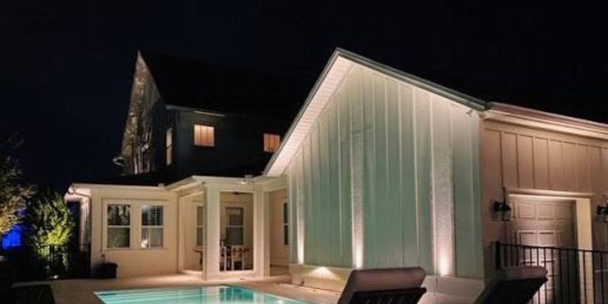 Understanding the Difference Between Wall Grazing and Wall Washing